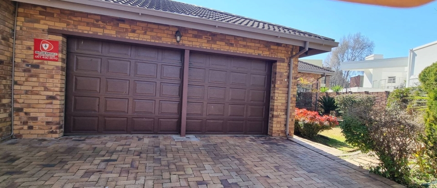 3 Bedroom Property for Sale in Baysvalley Free State